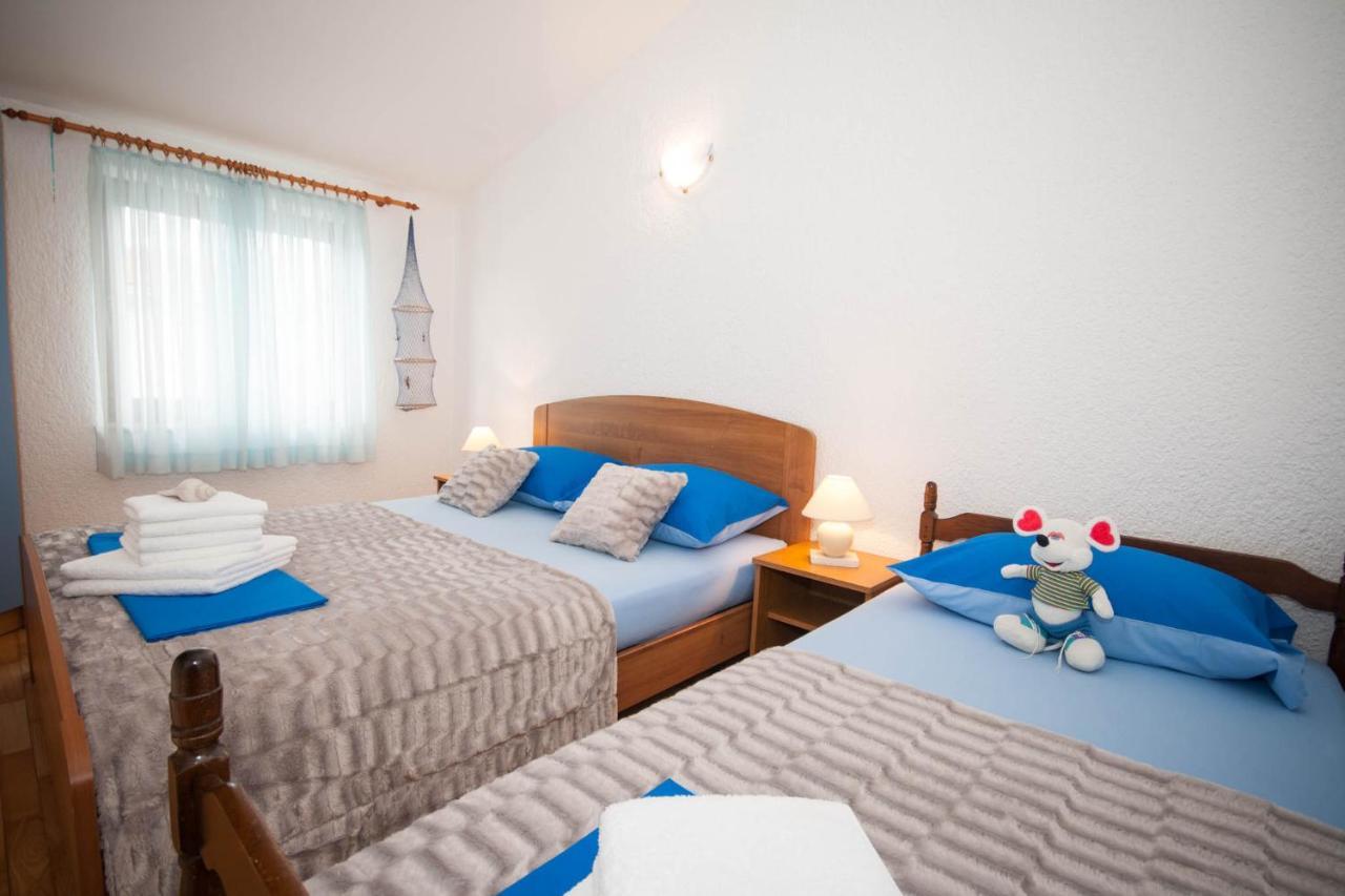 Apartments Mikulina Baška Eksteriør billede