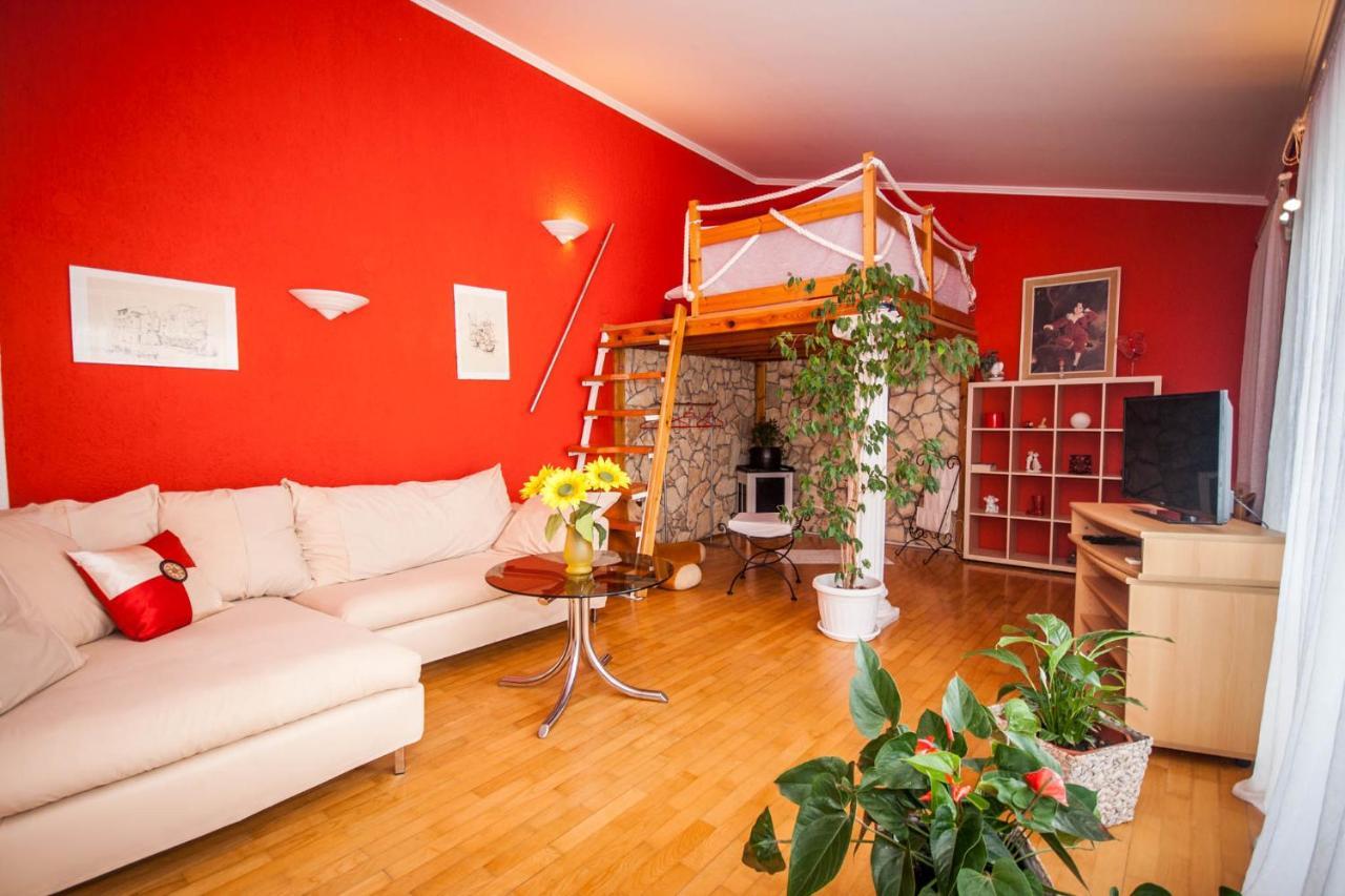 Apartments Mikulina Baška Eksteriør billede