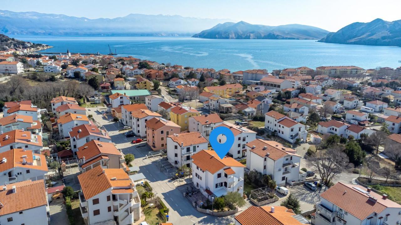 Apartments Mikulina Baška Eksteriør billede