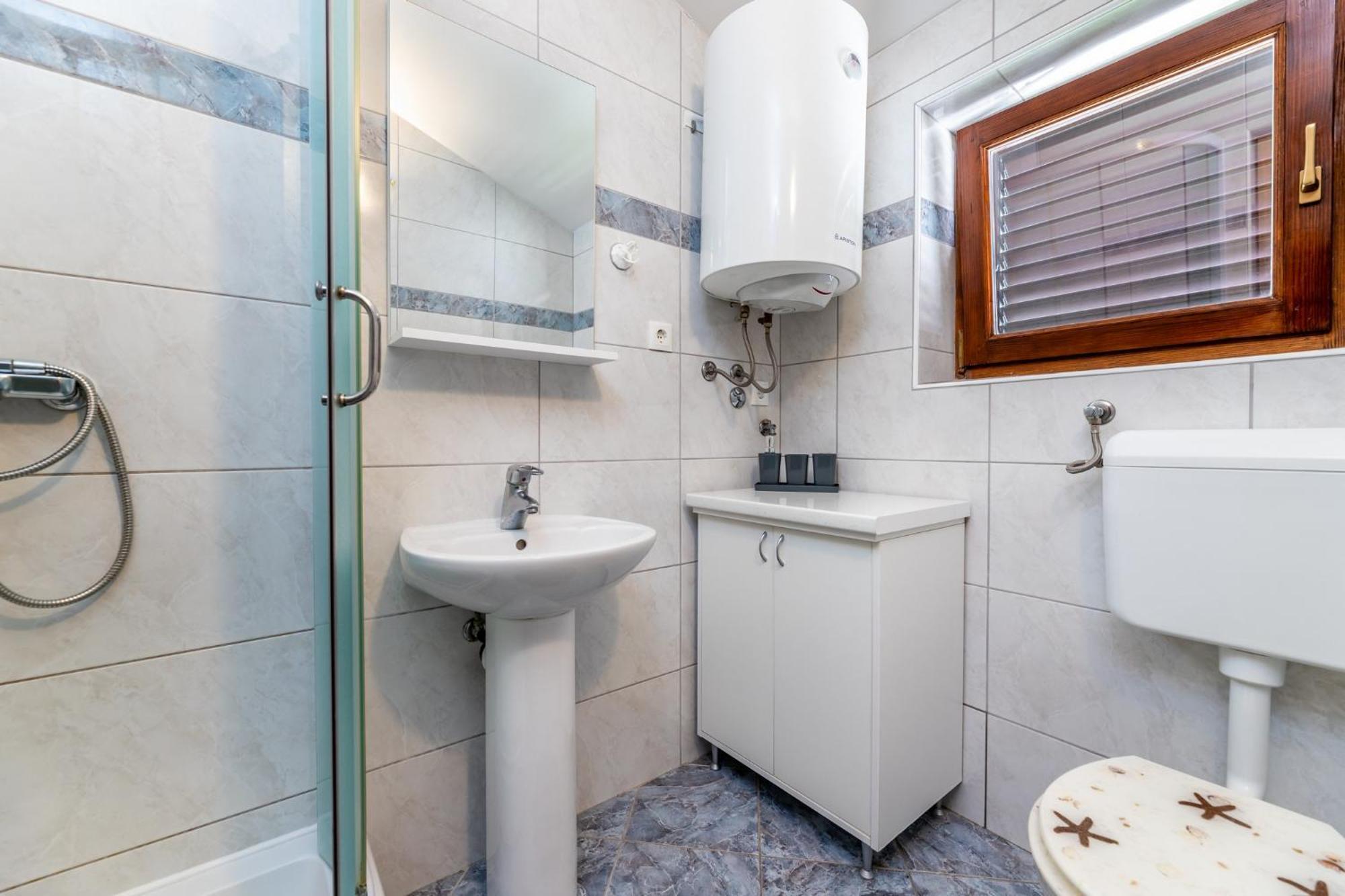 Apartments Mikulina Baška Eksteriør billede