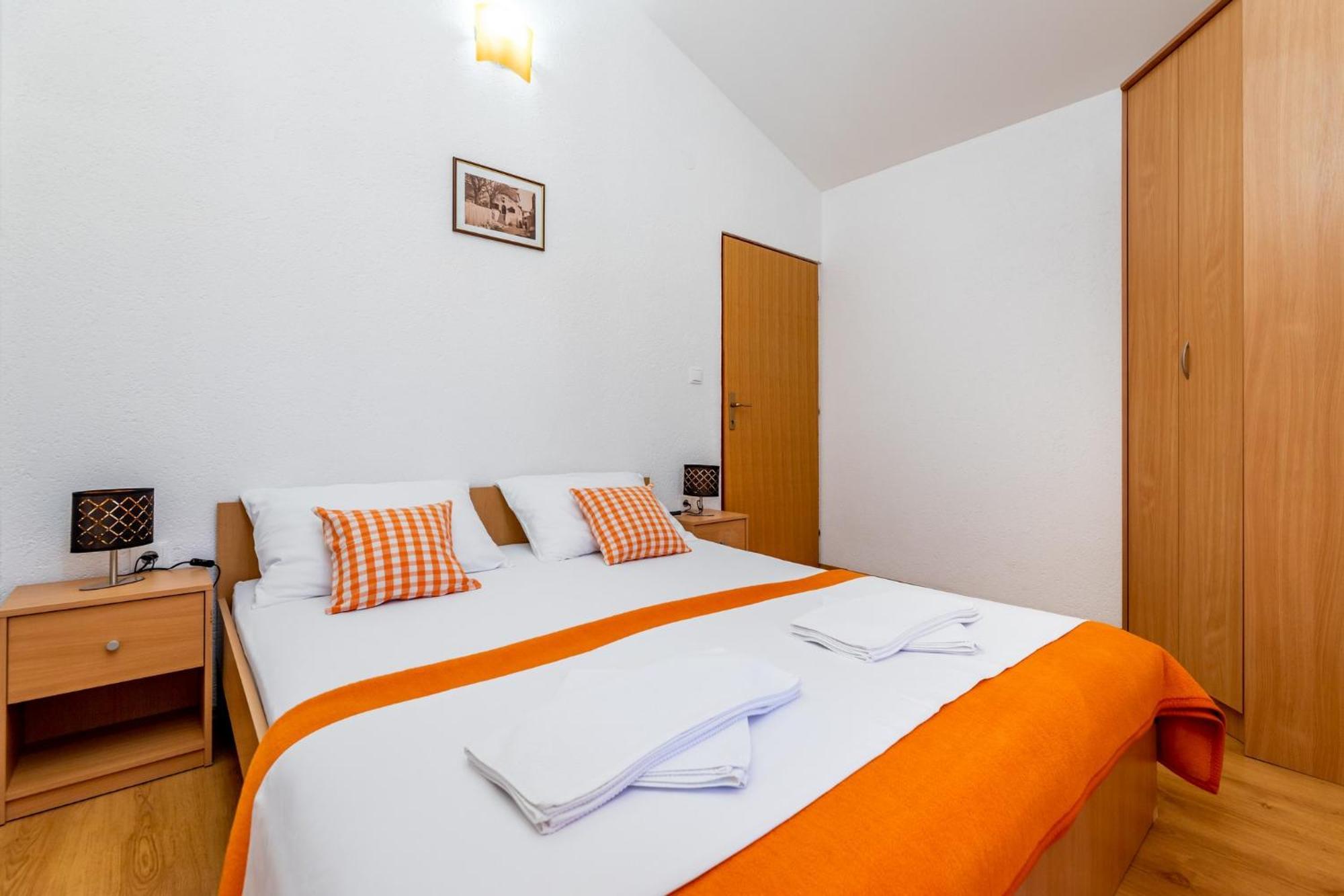 Apartments Mikulina Baška Eksteriør billede